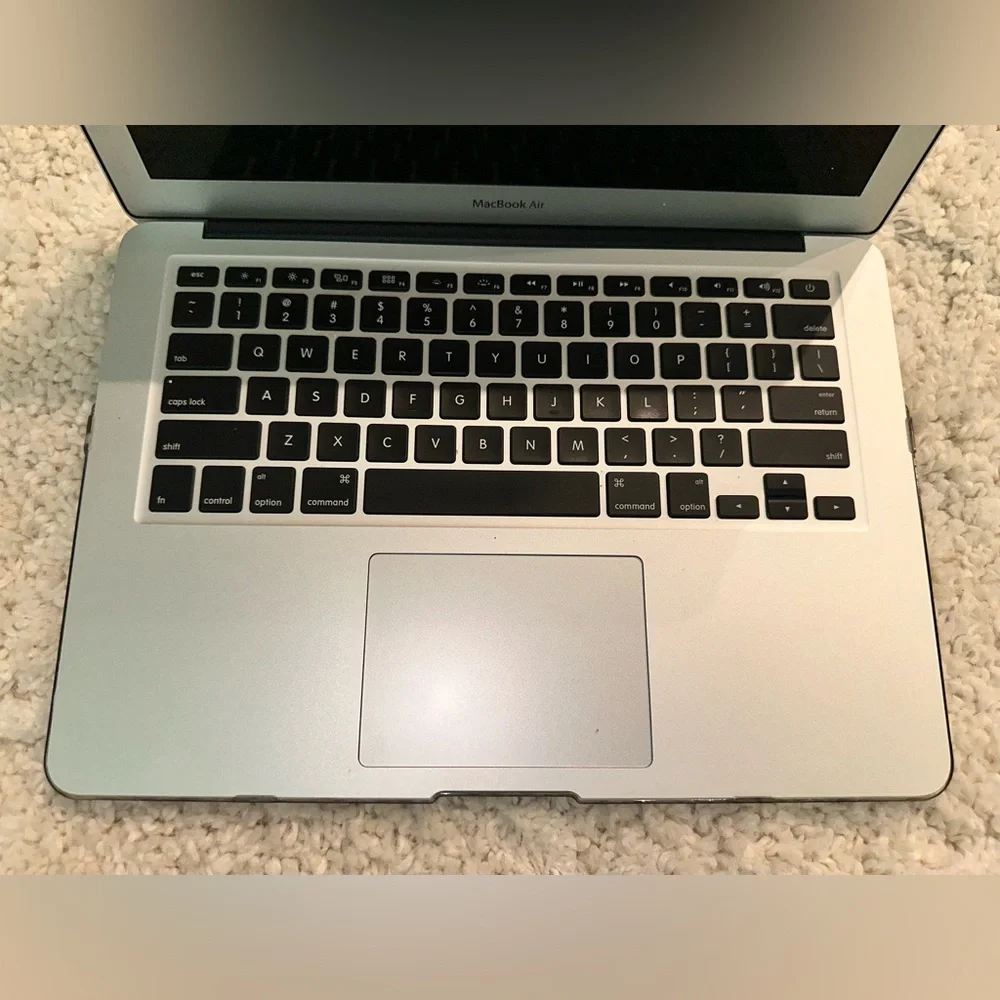 USED - Early 2015 Apple MacBook Air